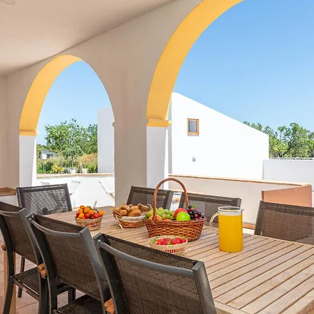Villa Ria Endless South, Sitio Da Fortaleza *